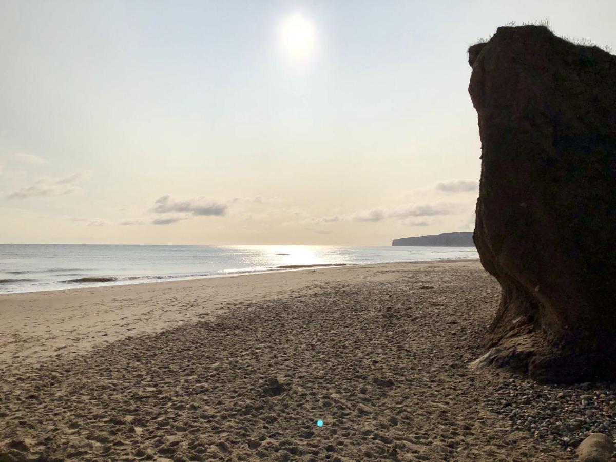 Honeybee Cottage Filey Bagian luar foto